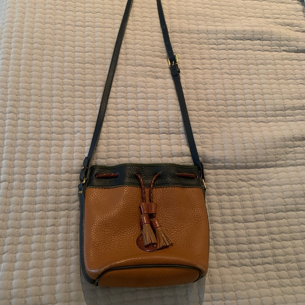 Blue & tan dooney & bourke bag